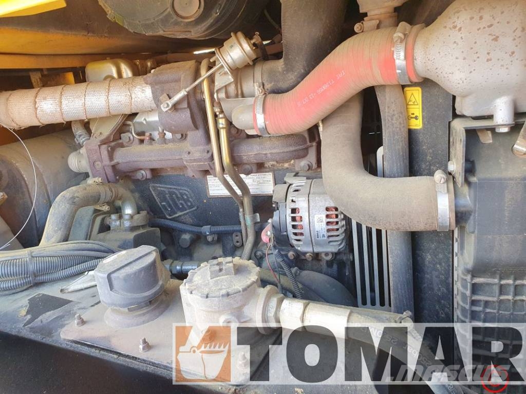 JCB 6 TST Ne cestni demperji