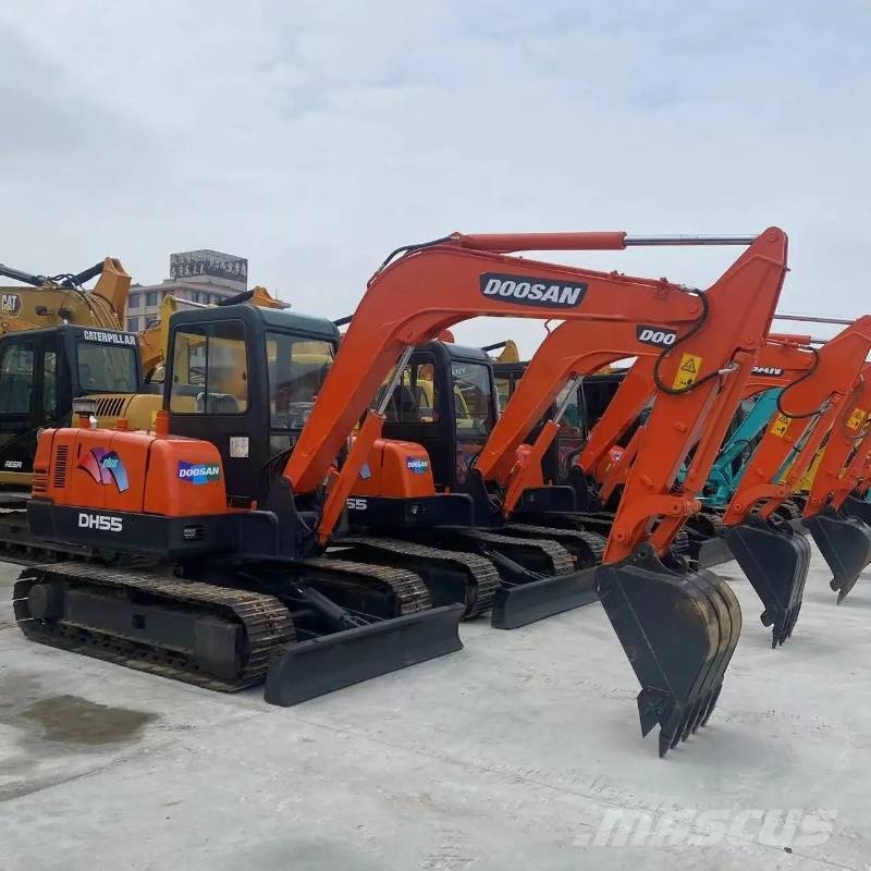 Doosan DH 55 Minigraafmachines < 7t