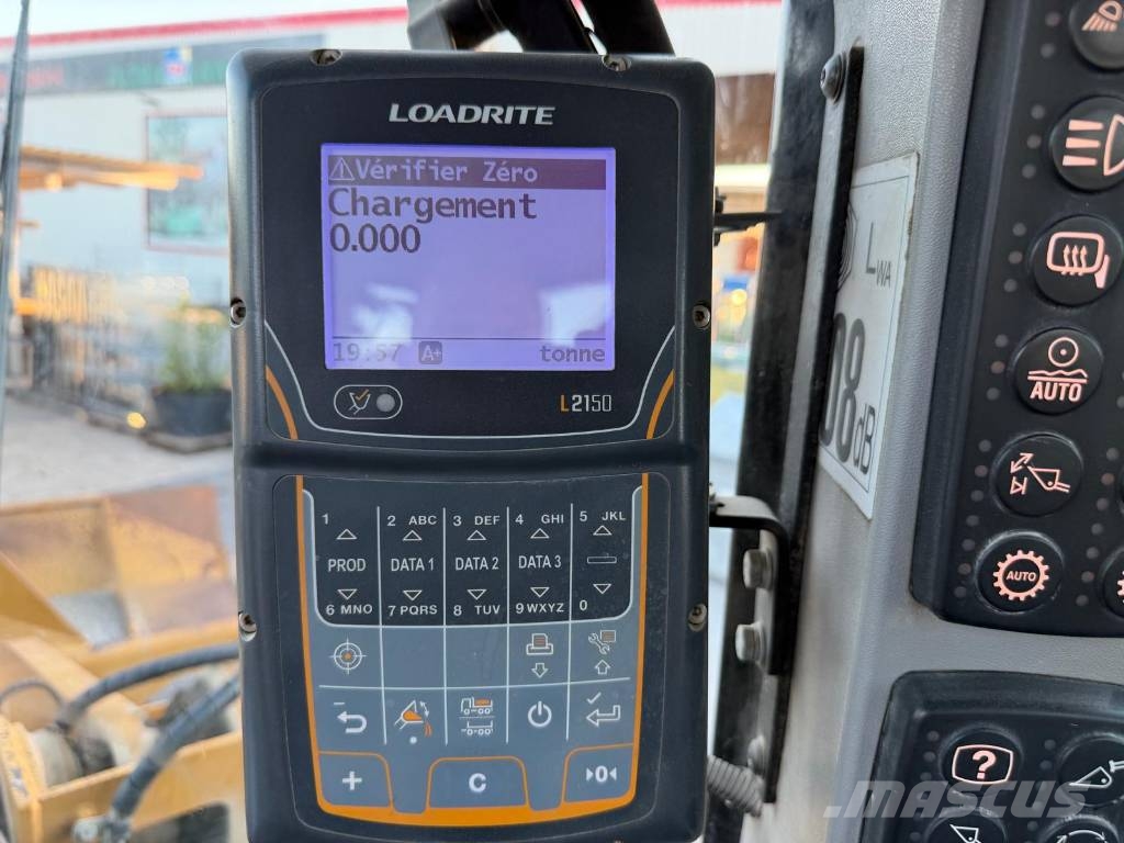 CAT 966k Pyöräkuormaajat