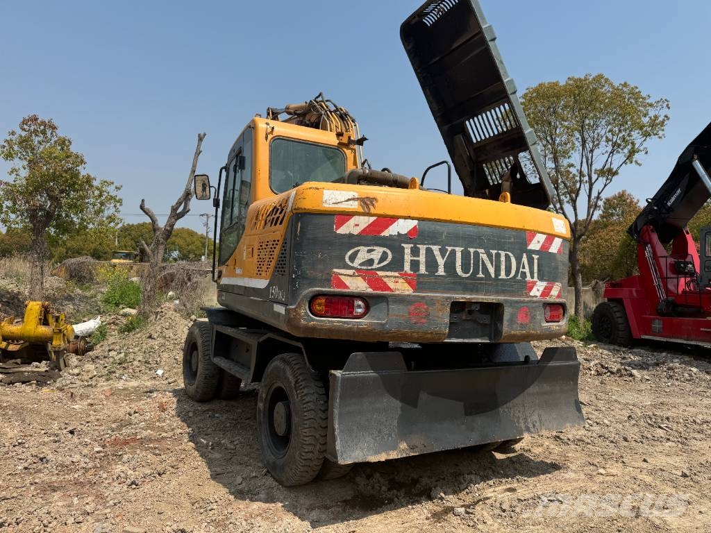 Hyundai R150W-9  휠 굴삭기