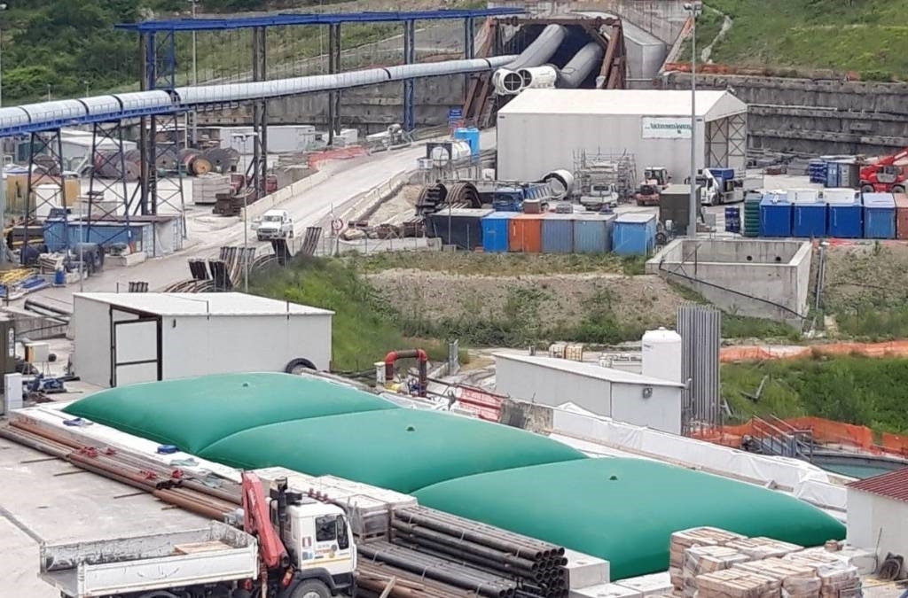 Savi Serbatoi Serbatoi flessibili per acqua, liquami e percolato Üzemanyag- és adaléktartályok