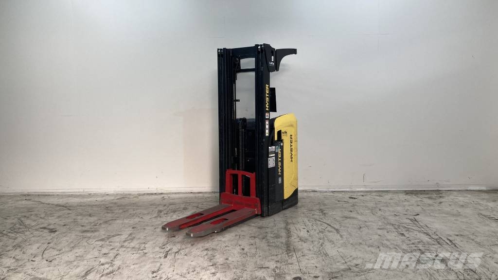 Hyster RS1.6 Apiladoras eléctricos