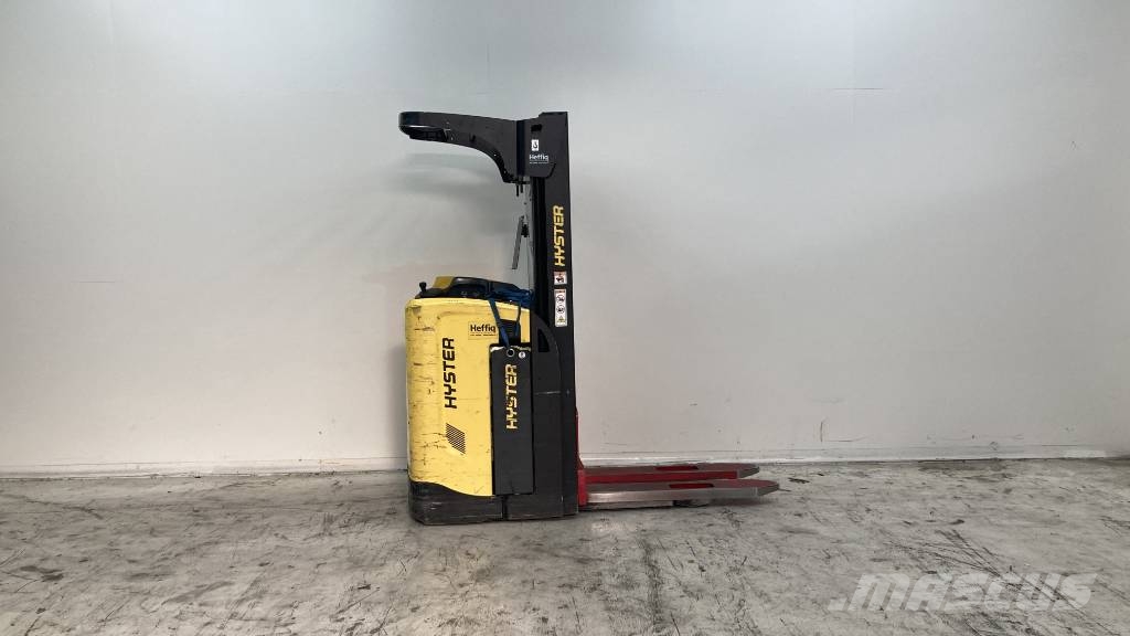 Hyster RS1.6 Apiladoras eléctricos