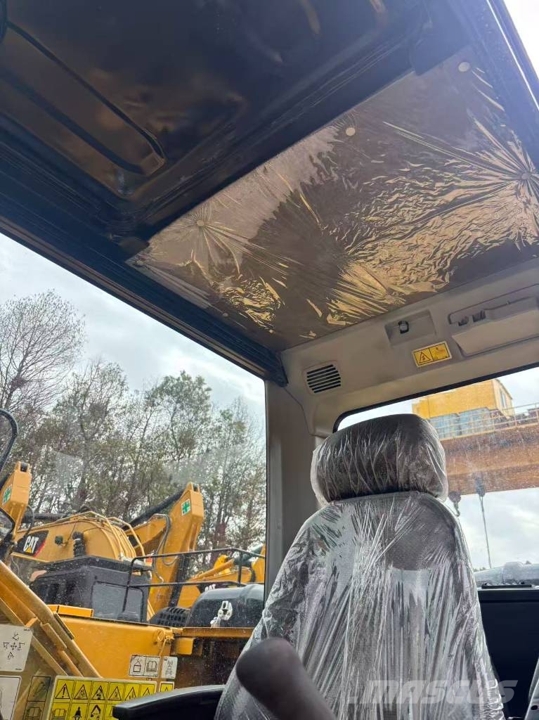 CAT 320GX Midikaivukoneet 7t - 12t