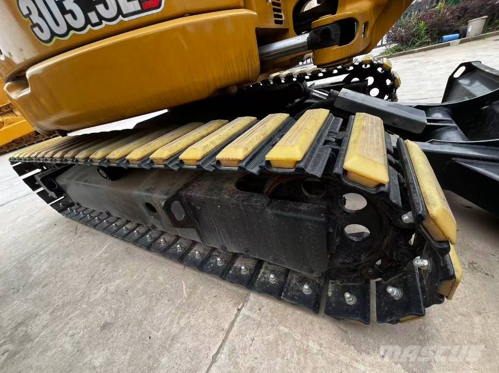 CAT 303.5 E Mini ekskavatori < 7 t