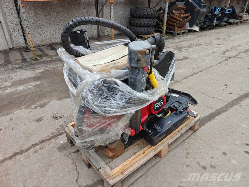 Rototilt R6 PIHDEILLÄ S70/S70 4-letku Kauhanpyörittäjät