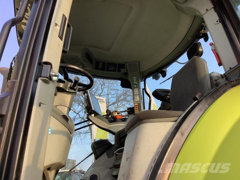 CLAAS AXION 920 CMATIC CEBIS Traktori