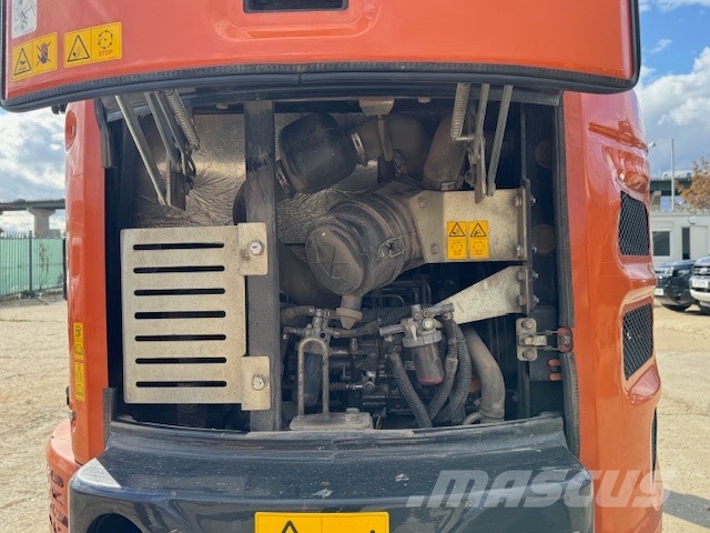 Hitachi ZX 26 U-6 CR Miniekskavaatorid < 7 t