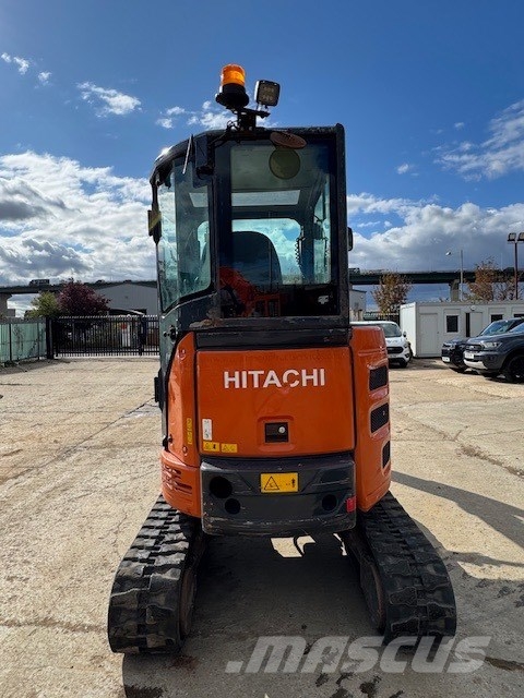 Hitachi ZX 26 U-6 CR Miniekskavaatorid < 7 t