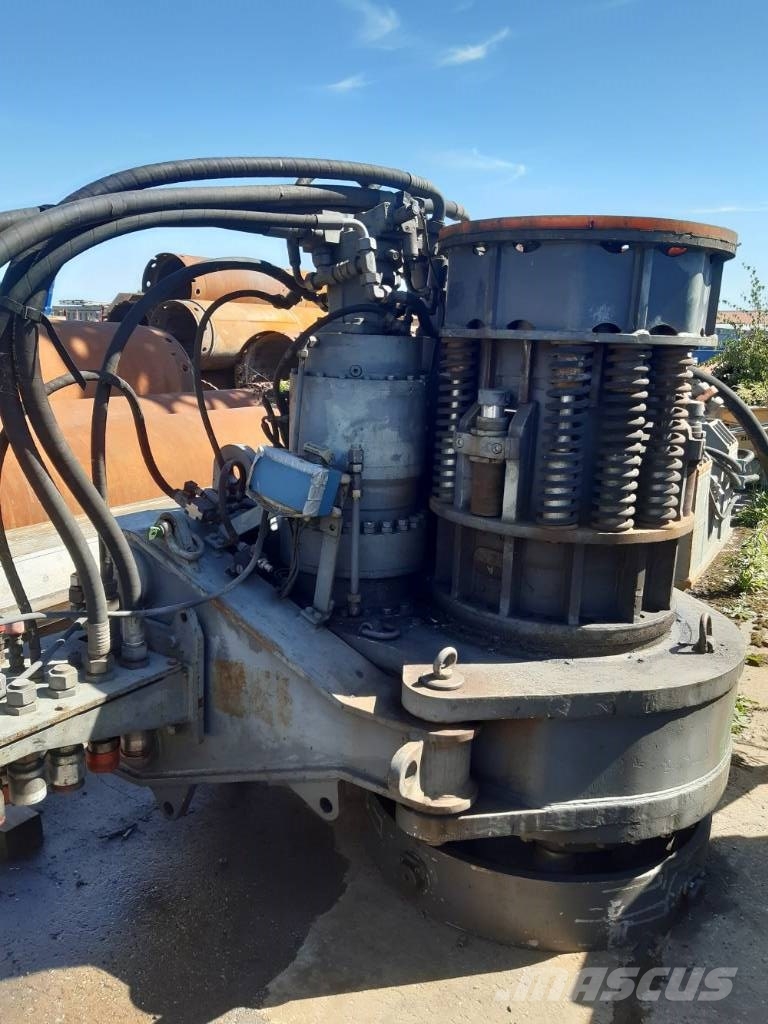 Liebherr LRB 155 Nagy teljesítményű fúrók