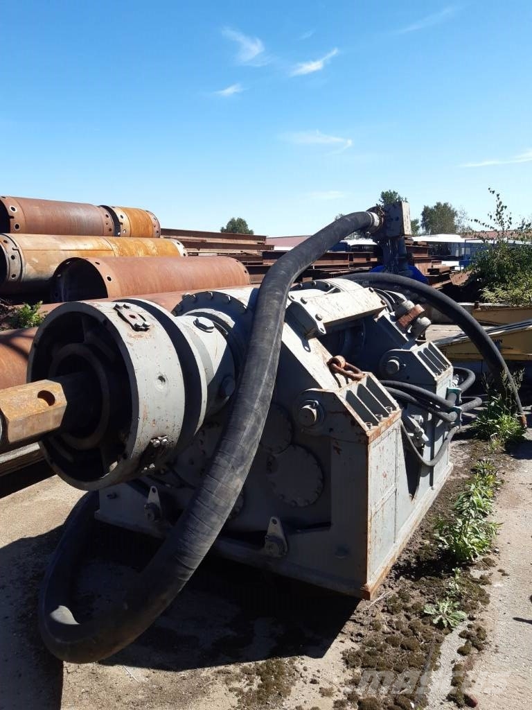 Liebherr LRB 155 Nagy teljesítményű fúrók