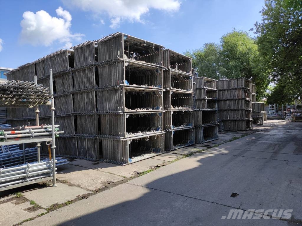 Layher Blitz 0,73m --- 1002 sqm Andaimes