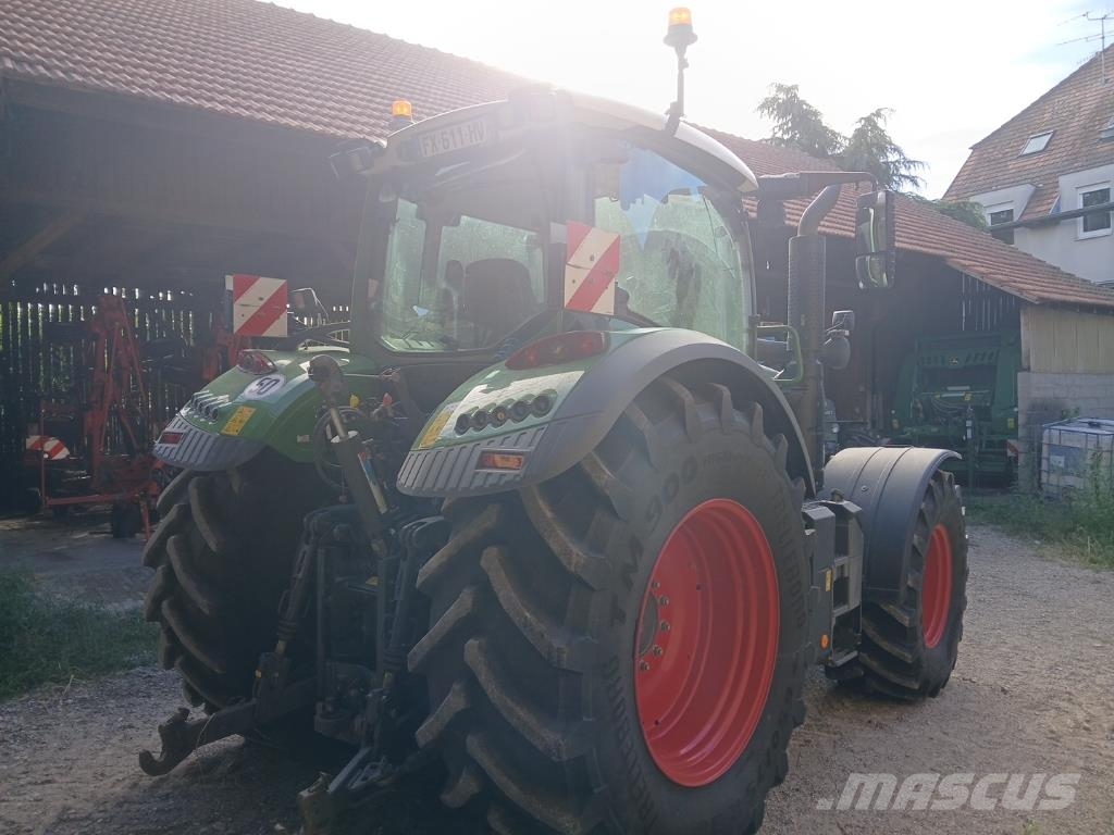Fendt 720 VARIO PROFI + Traktorji