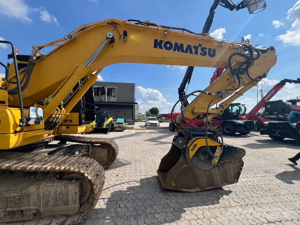 Komatsu PC 230 NHD-11 Raupenbagger