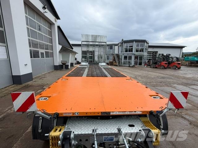 Humbaur HTD30 mit eigener Hydraulikversorgung Нискотоварачи
