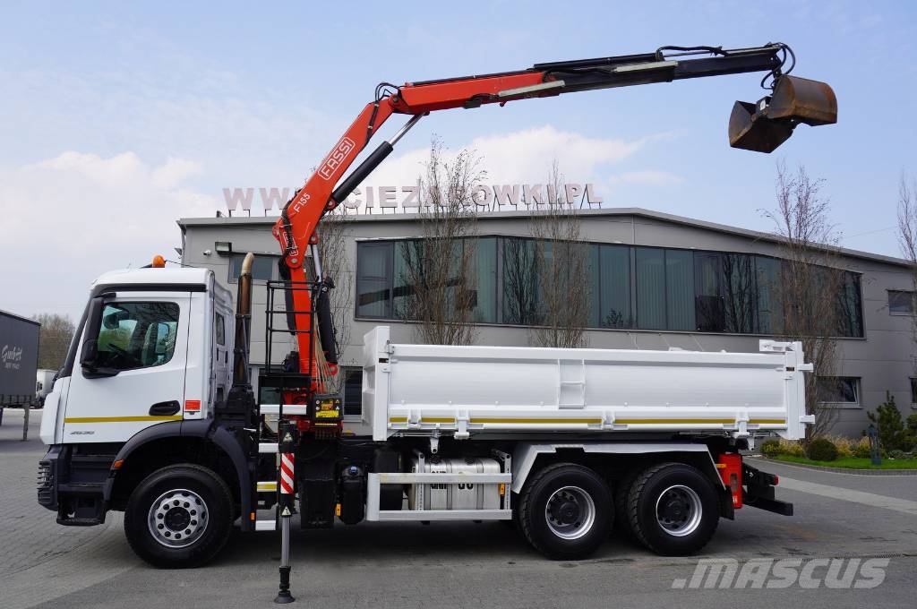 Mercedes-Benz Arocs 2636 / 6x4 / HDS Fassi / Wywrotka 3 str Camiones bañeras basculantes o volquetes