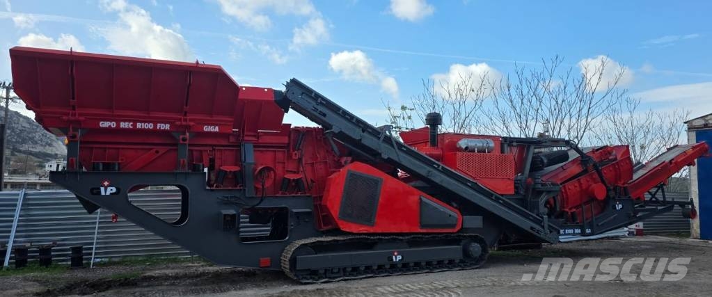 GIPO R 100 FDR GIGA Mobilní drtiče
