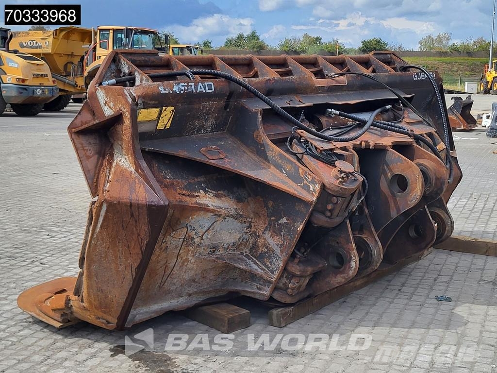 Volvo L250 H Side Tip Bucket 기타