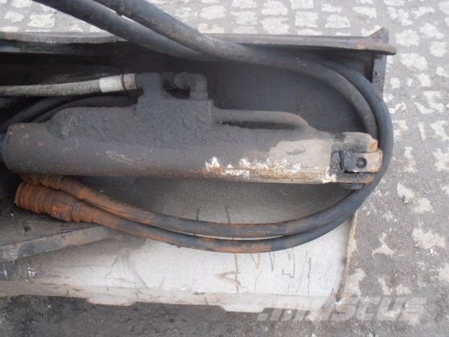 ŁYŻKA SKARPÓWKA HYDRAULICZNA VOLVO S 1 Łyżki do koparek