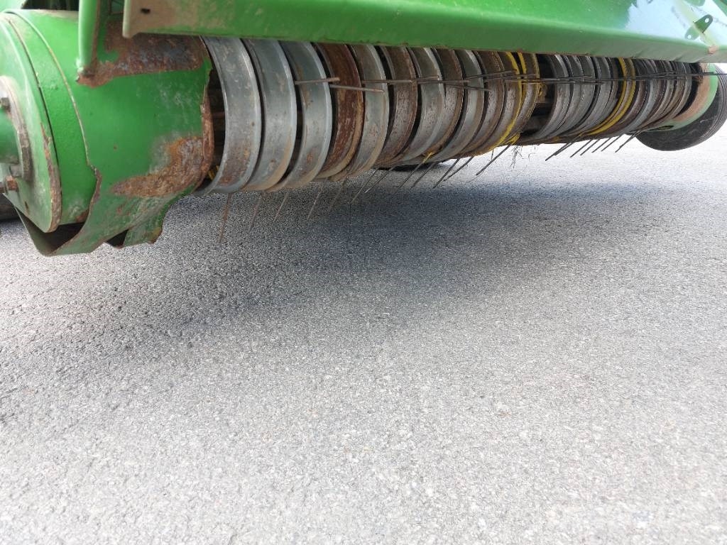 John Deere 644 محزمات مستديرة