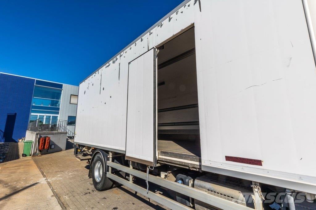 DAF LF55 250 +CHEREAU+THERMO KING+DHOLLANDIA1.5 T. Koelwagens