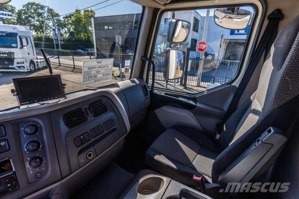 DAF LF55 250 +CHEREAU+THERMO KING+DHOLLANDIA1.5 T. Koelwagens