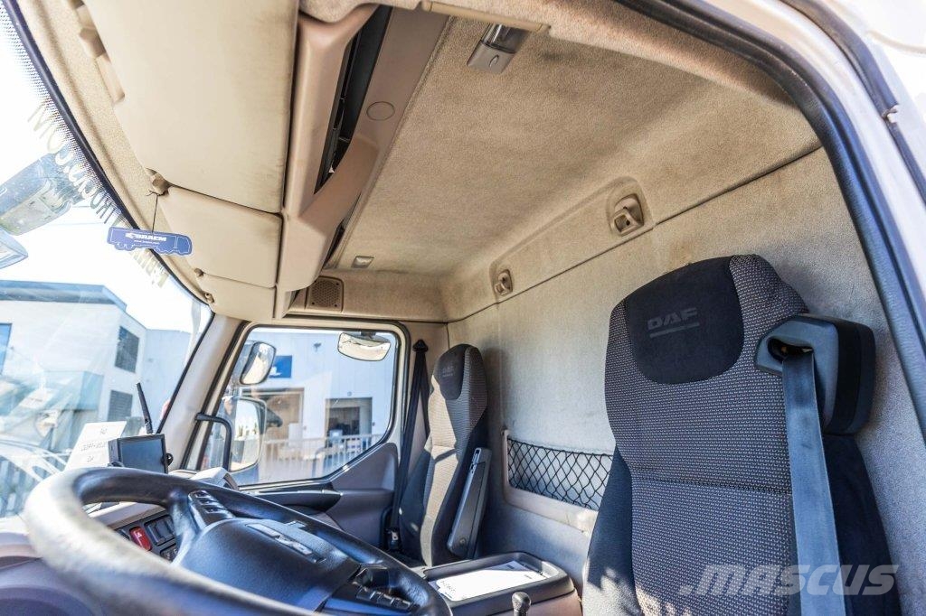 DAF LF55 250 +CHEREAU+THERMO KING+DHOLLANDIA1.5 T. Koelwagens