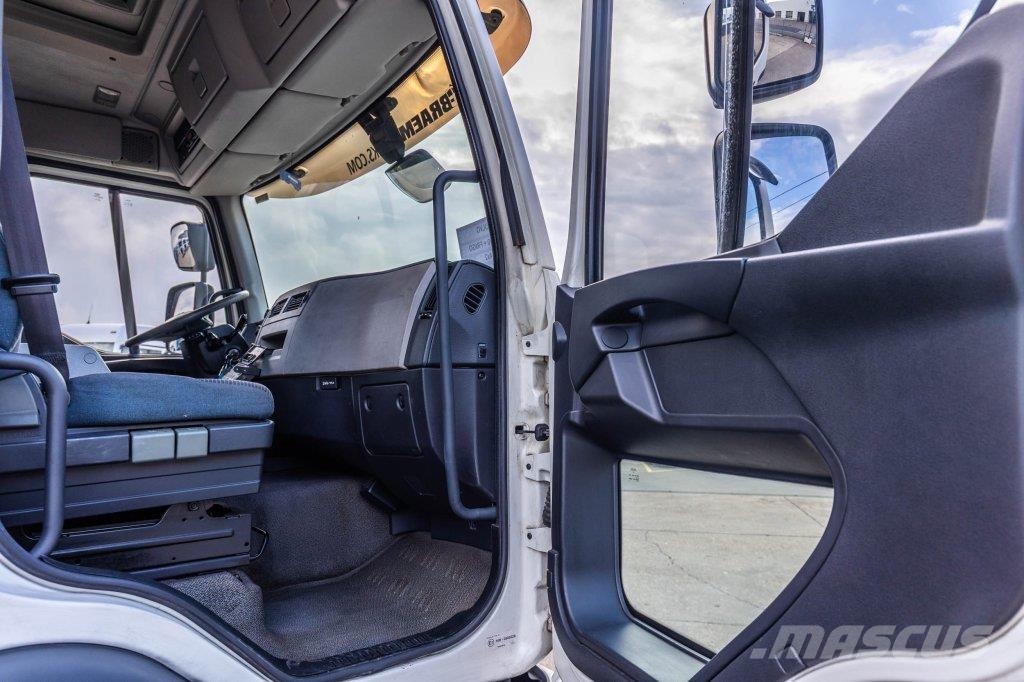 Volvo FLH 290+ CARRIER Camiones con temperatura controlada