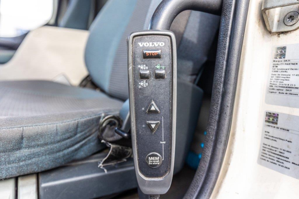 Volvo FLH 290+ CARRIER Camiones con temperatura controlada