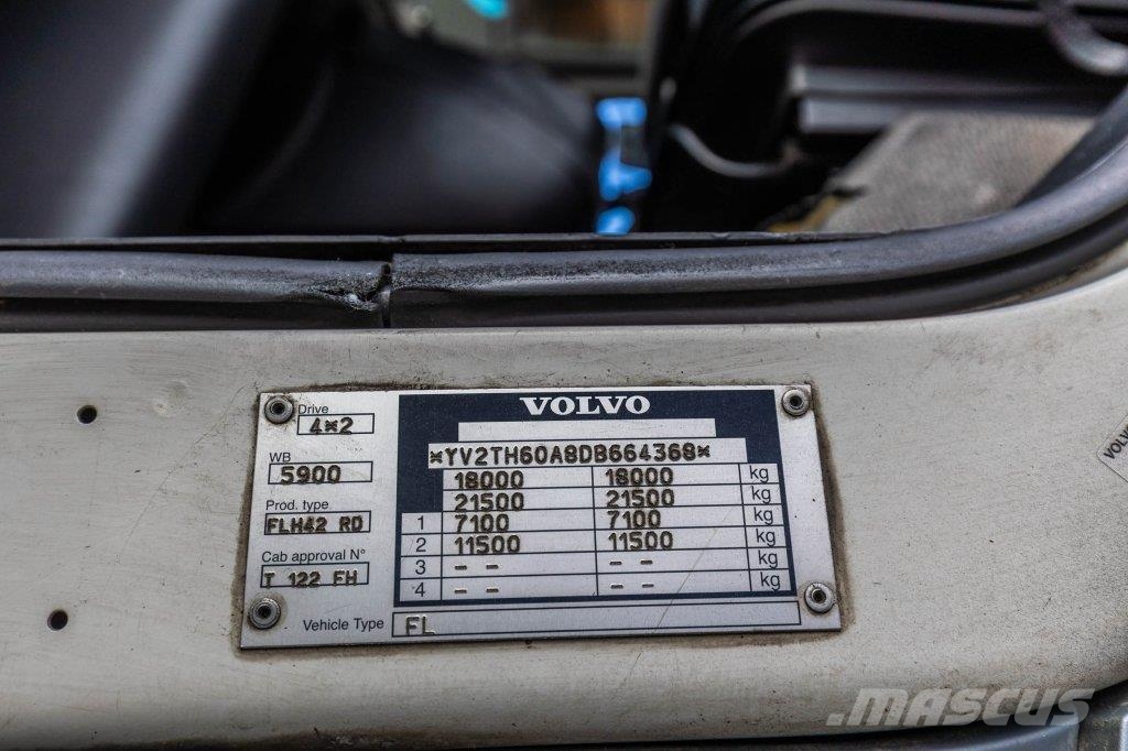 Volvo FLH 290+ CARRIER Camiones con temperatura controlada