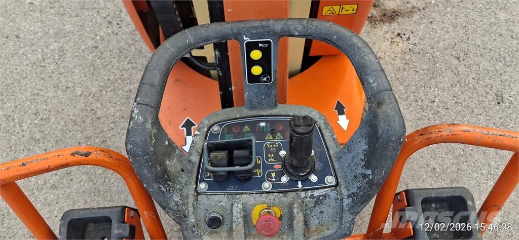 JLG T10E 其他升降机和高空作业平台