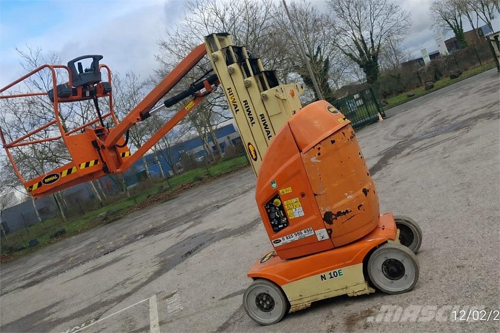 JLG T10E 其他升降机和高空作业平台
