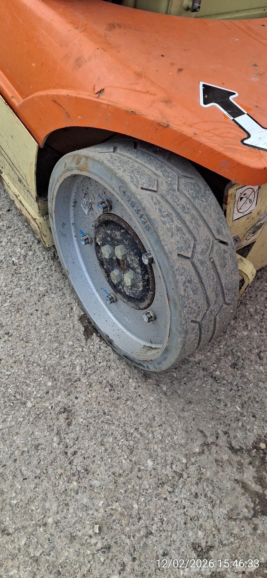 JLG T10E 其他升降机和高空作业平台
