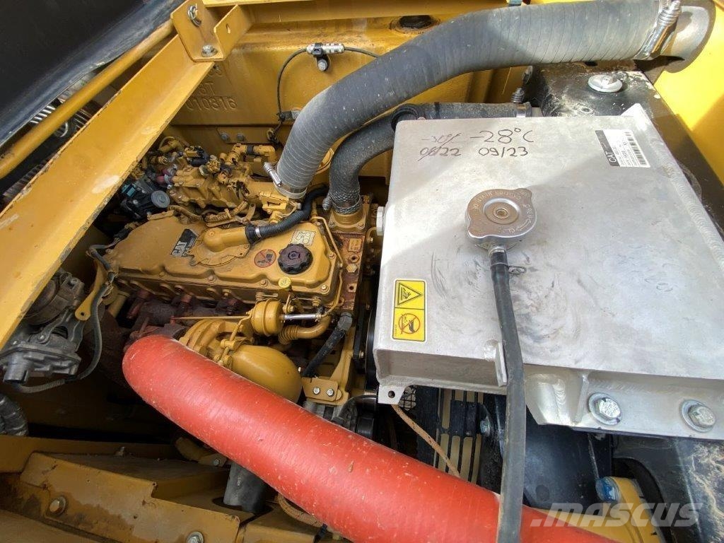 CAT 325FLCR VA-Ausleger *Optional OQ70/55* Bagri goseničarji