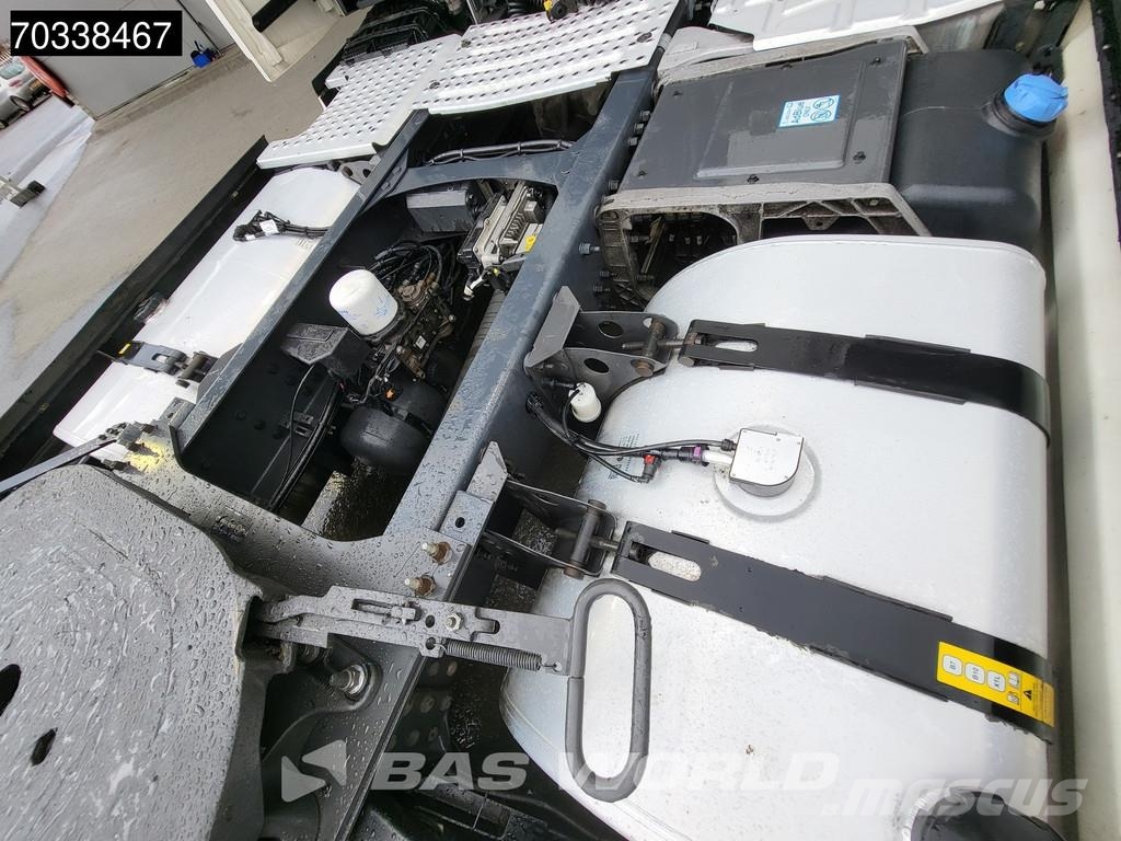 Volvo FH 500 4X2 XL 2x Tanks I-ParkCool ACC وحدات الجر