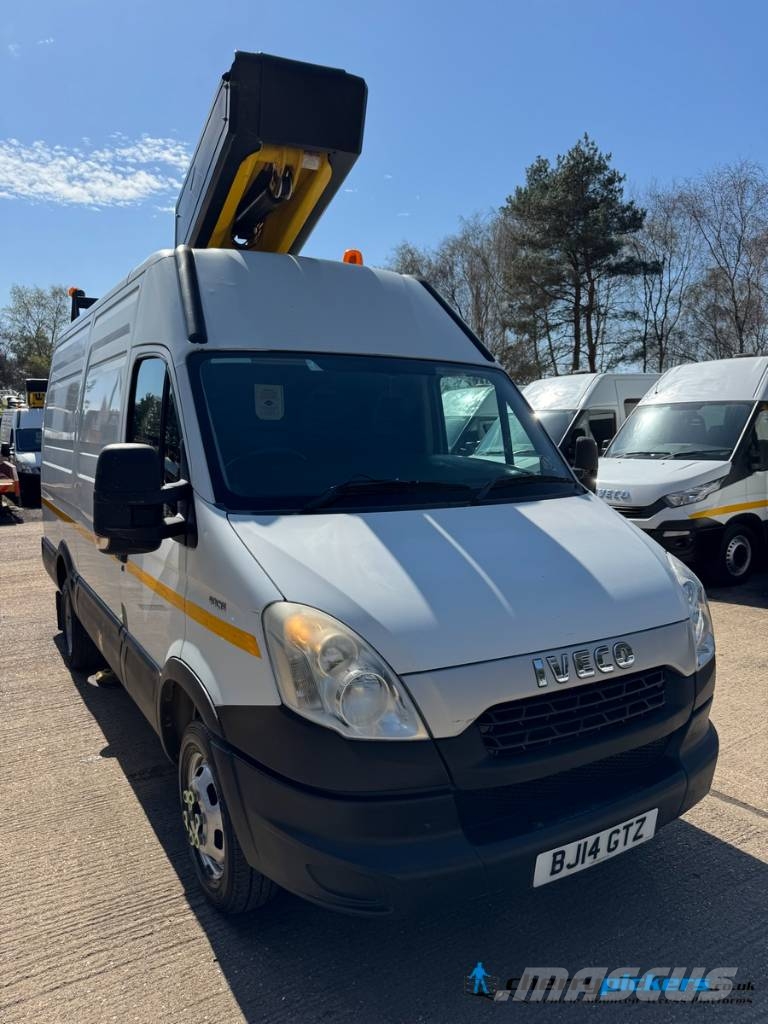 Iveco Daily Versalift ET38 Cherry Picker المنصات الهوائية المثبتة على شاحنة