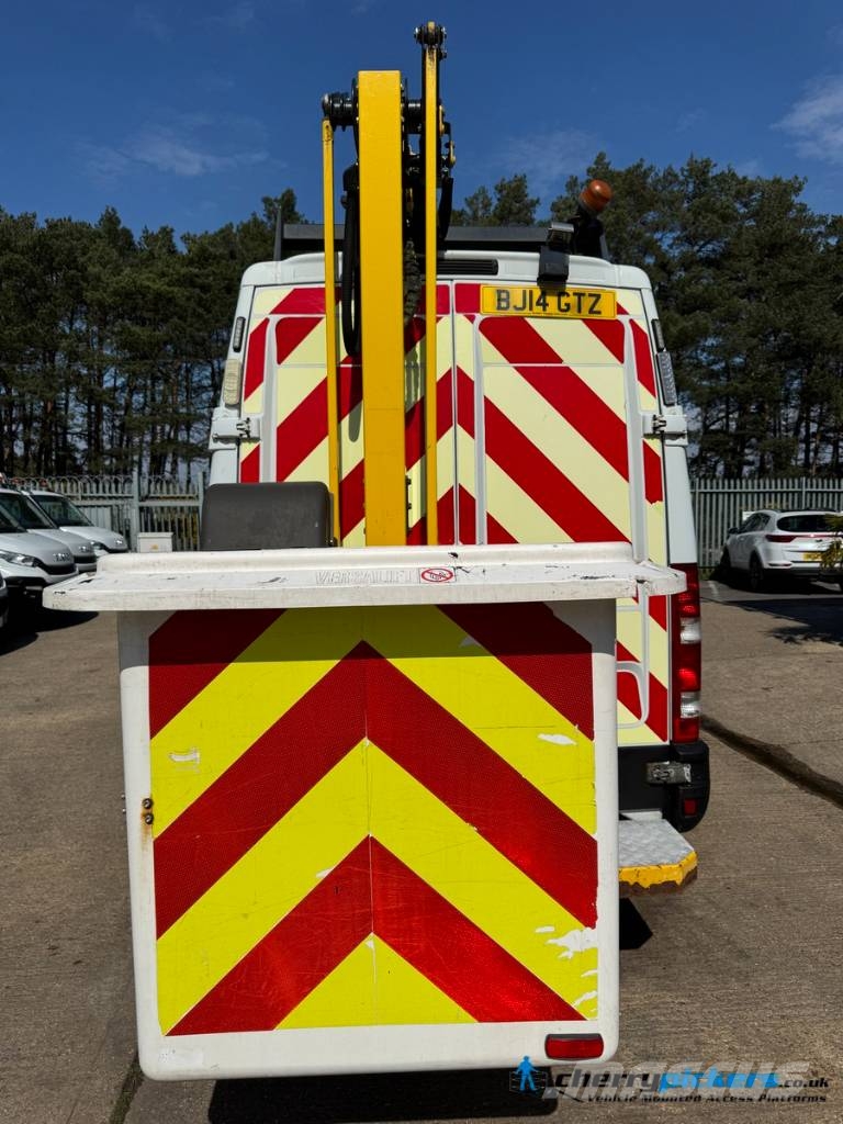 Iveco Daily Versalift ET38 Cherry Picker المنصات الهوائية المثبتة على شاحنة