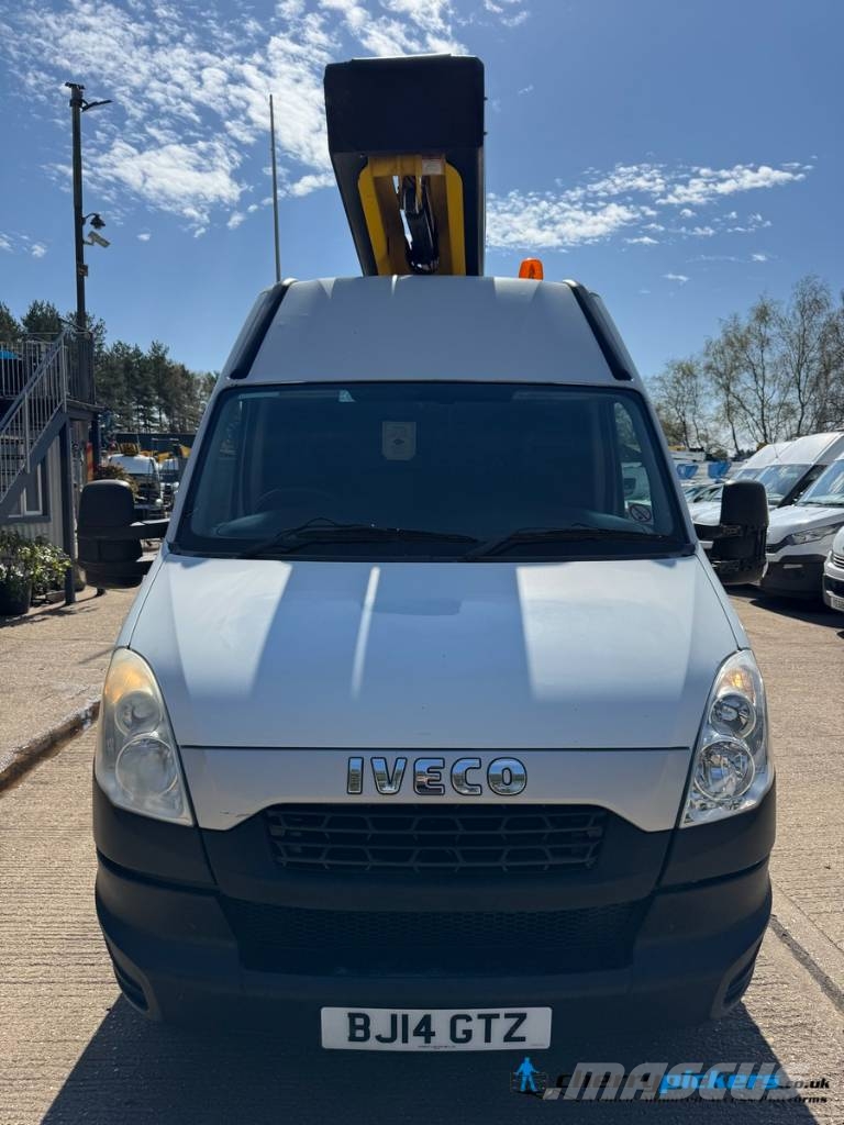 Iveco Daily Versalift ET38 Cherry Picker المنصات الهوائية المثبتة على شاحنة