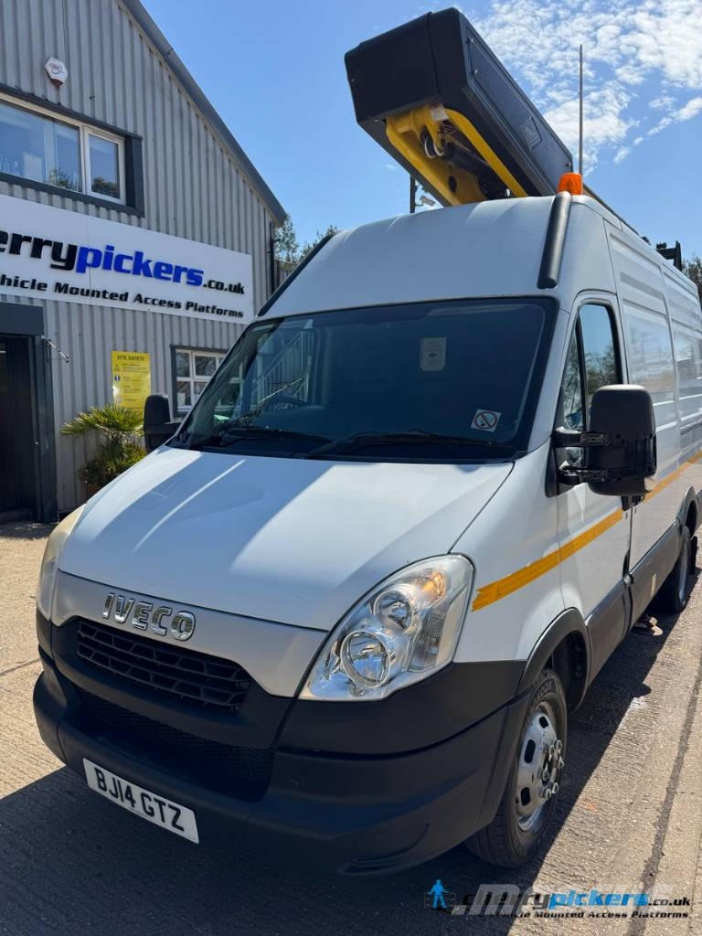 Iveco Daily Versalift ET38 Cherry Picker المنصات الهوائية المثبتة على شاحنة