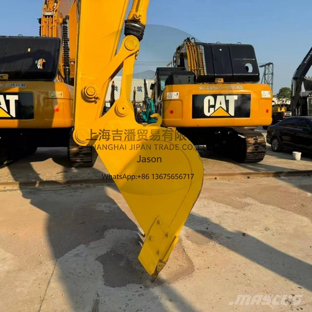 Komatsu PC 220 Raupenbagger