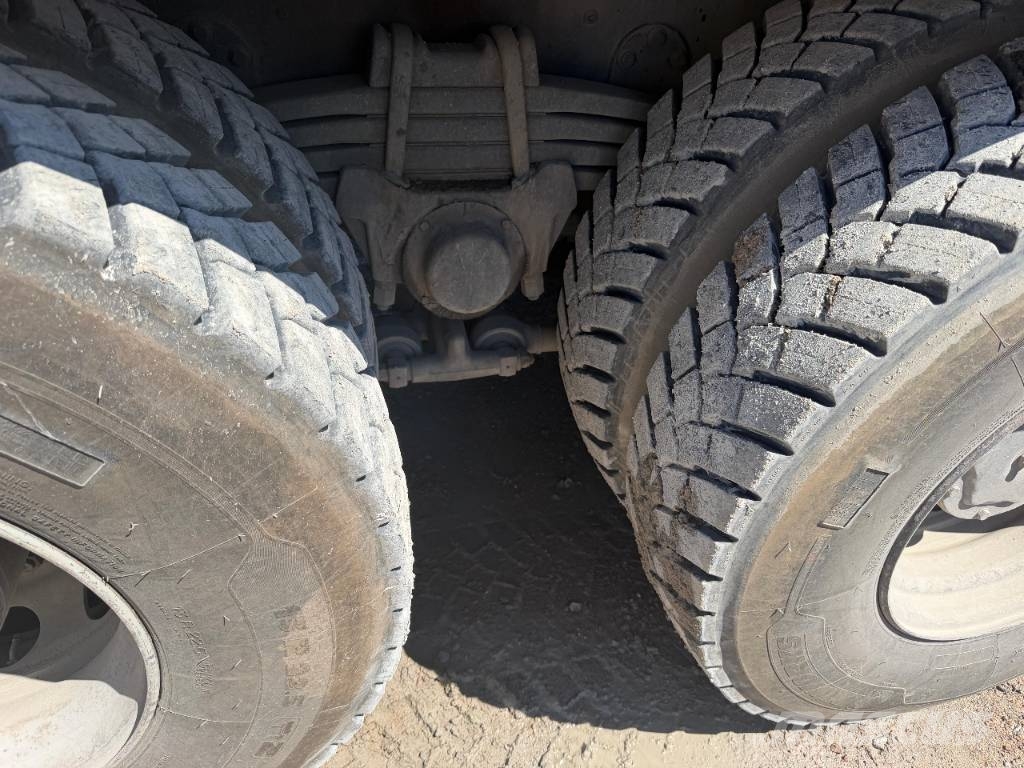 Astra VI HD8 84.48-80 Kamionske beton pumpe