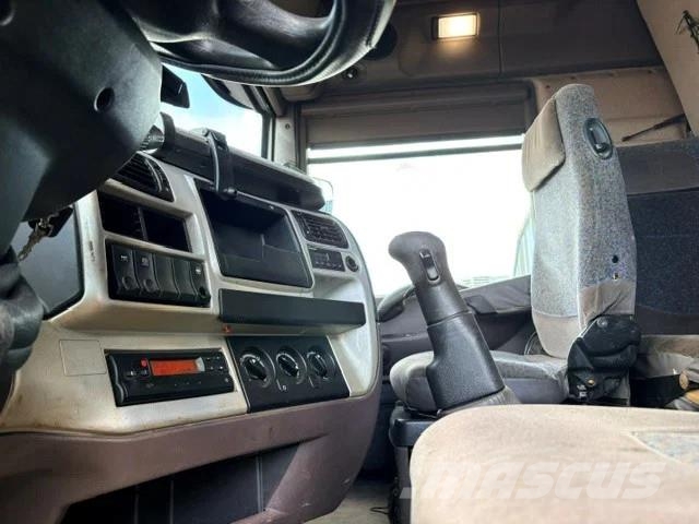 Renault Magnum DXI (MANUAL GEARBOX / ZF-INTARDER / AIRCOND Тягачі