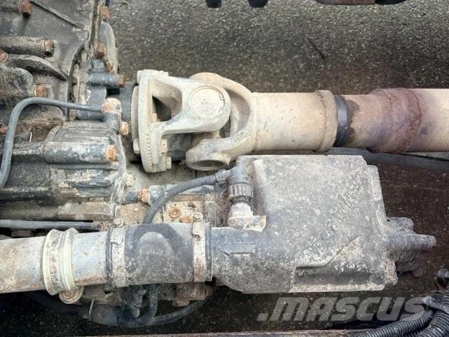 Renault Magnum DXI (MANUAL GEARBOX / ZF-INTARDER / AIRCOND Тягачі