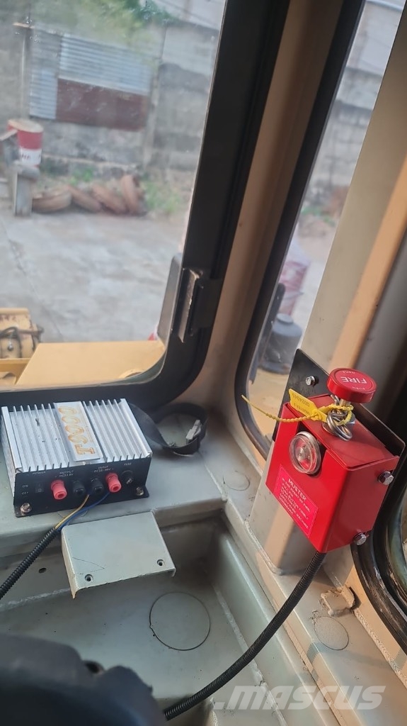CAT D 8 R Buldožeri guseničari
