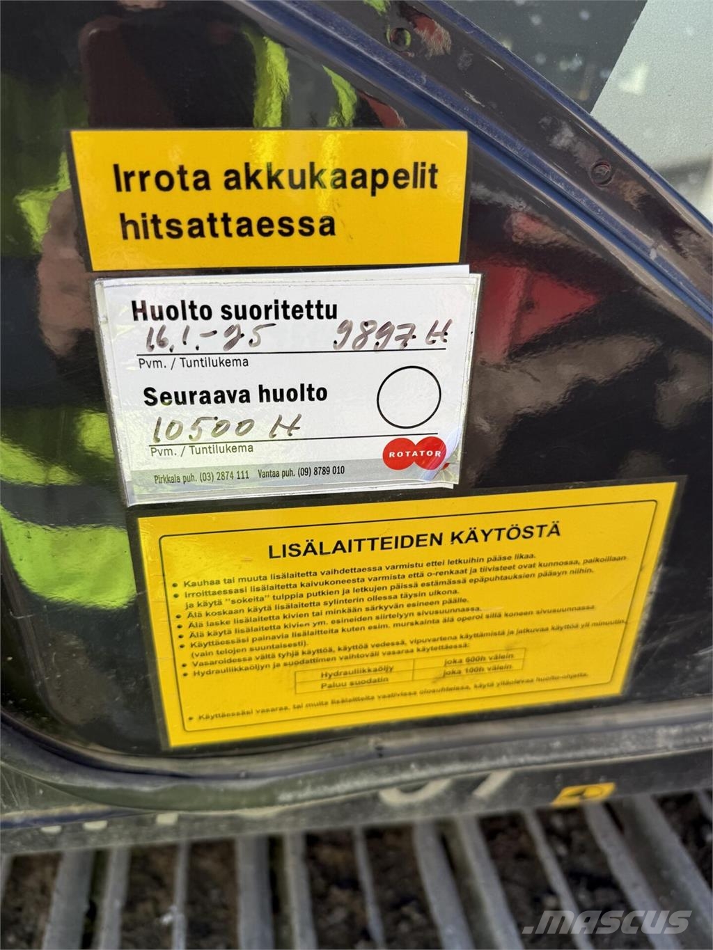 Hitachi ZX135 US-6 Roomikekskavaatorid