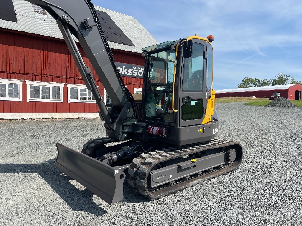 Volvo ECR88D Pro Steelwrist X12 C-smörj - 25 Mini pelle 7t-12t