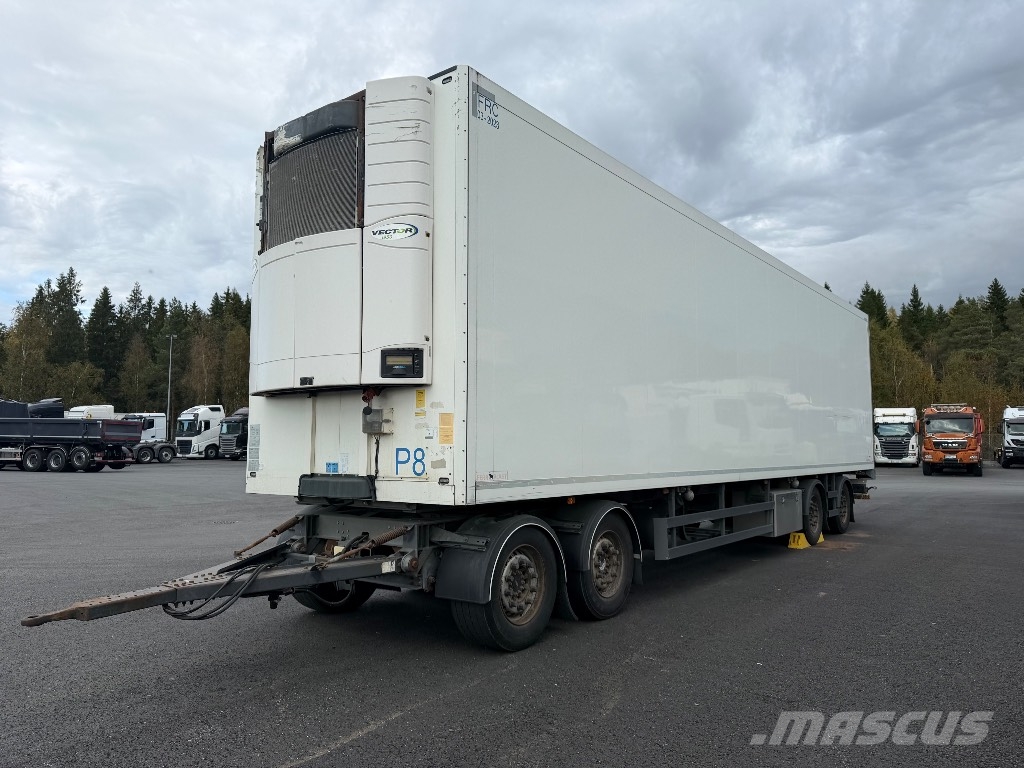 Schmitz 2+2 FRC Kylmä-/Lämpökoriperävaunut