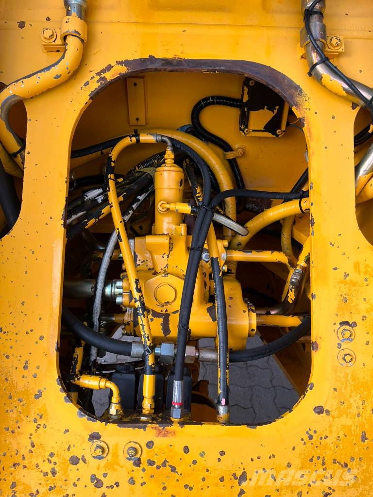 Volvo L90C Wheel loaders