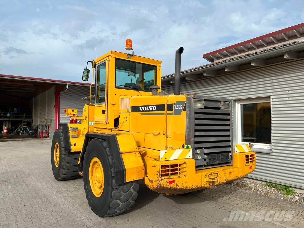 Volvo L90C Wheel loaders