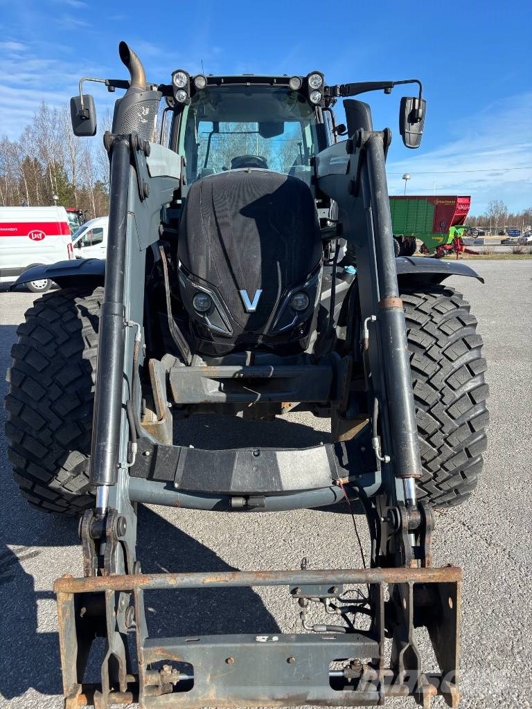 Valtra T 154 Versu 拖拉机/农用车